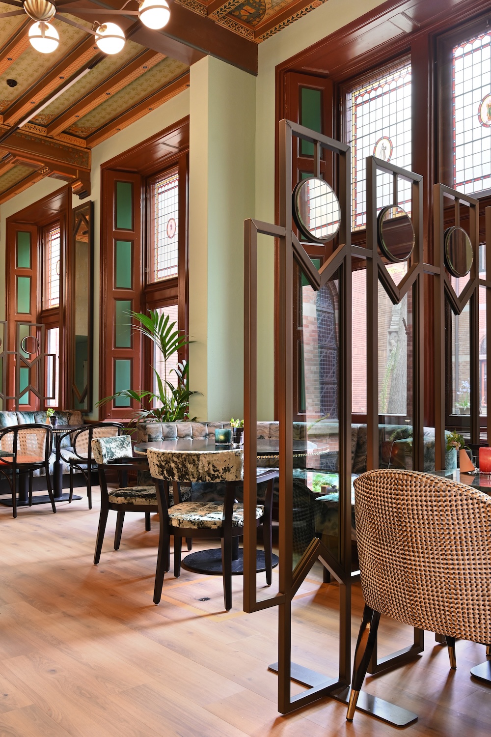 FotoGrand Café Staatsman: Project Studio Ingrid van der Veen